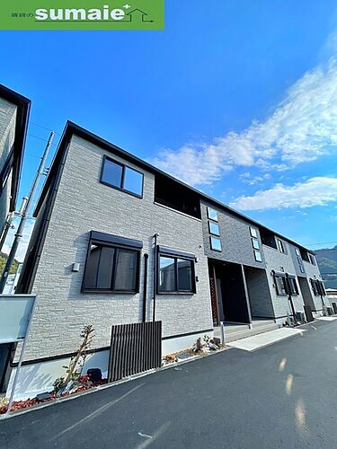 和歌山県和歌山市内原 2階建