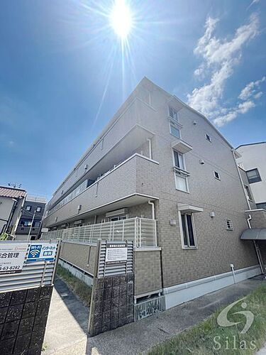 兵庫県尼崎市西長洲町２丁目 3階建 築15年10ヶ月
