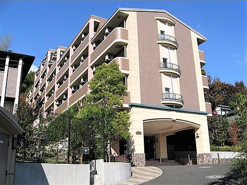 神奈川県川崎市多摩区生田７丁目 賃貸マンション