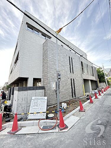 兵庫県神戸市東灘区御影郡家２丁目 3階建 