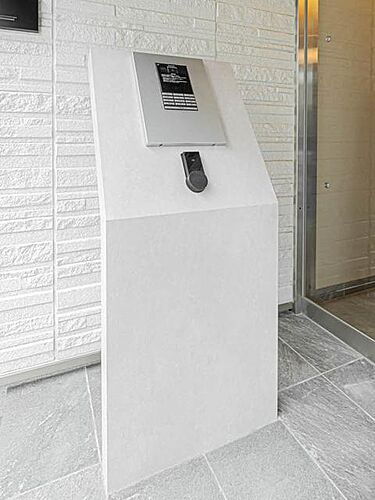 シャーメゾン京都旧二条 3階建
