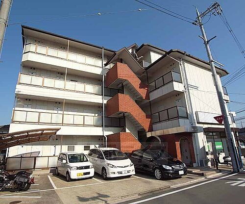 京都府京都市伏見区深草泓ノ壺町 賃貸マンション