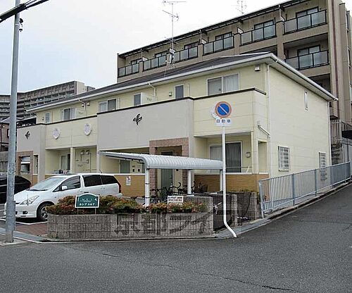 大阪府枚方市伊加賀西町 築16年9ヶ月 2階建