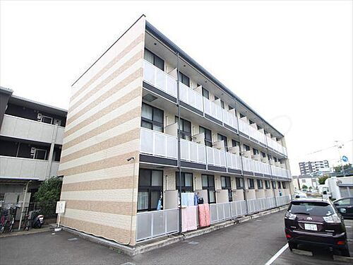 大阪府高槻市桃園町 築19年2ヶ月 3階建