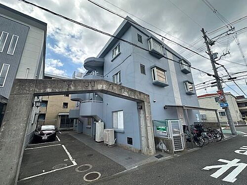 大阪府高槻市如是町 築38年10ヶ月 3階建