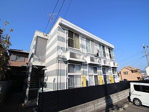 大阪府高槻市南平台１丁目 築24年7ヶ月 2階建