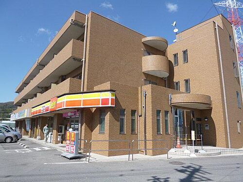 大阪府高槻市梶原４丁目 賃貸マンション