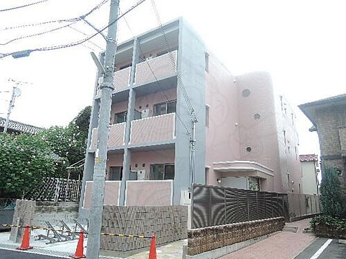 大阪府茨木市沢良宜西４丁目 3階建 築9年3ヶ月