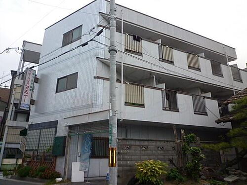 大阪府高槻市富田町３丁目 築33年3ヶ月 3階建