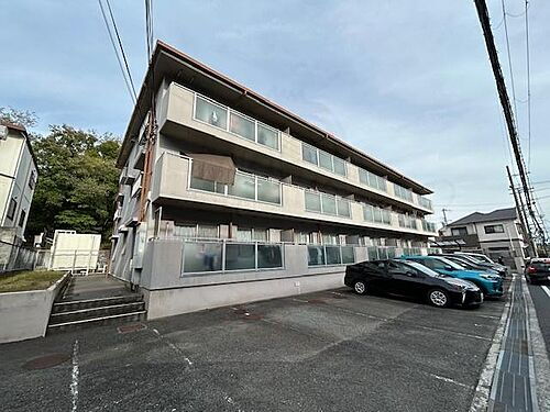 大阪府茨木市北春日丘４丁目 3階建 築43年2ヶ月