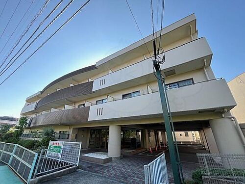 大阪府三島郡島本町広瀬４丁目 3階建 築32年5ヶ月