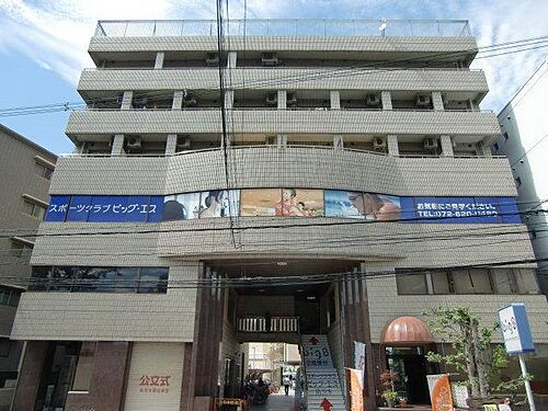 大阪府茨木市天王２丁目 6階建 築36年7ヶ月