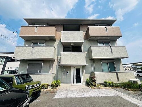 大阪府高槻市宮田町３丁目 3階建 築9年1ヶ月