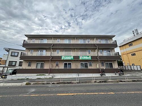 大阪府高槻市東五百住町３丁目 3階建 築2年5ヶ月