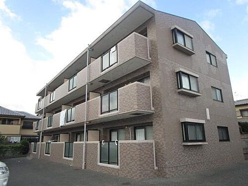 大阪府高槻市城南町２丁目 築25年10ヶ月 3階建