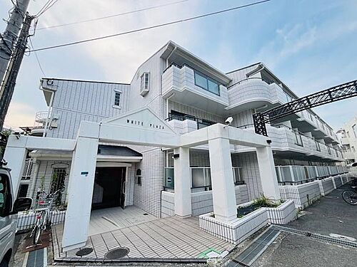 大阪府茨木市竹橋町 築38年10ヶ月 3階建