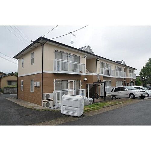 京都府京都市山科区北花山寺内町 2階建