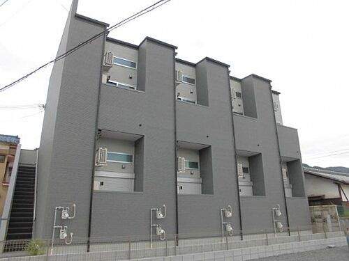 京都府京都市山科区音羽中芝町 2階建 築9年