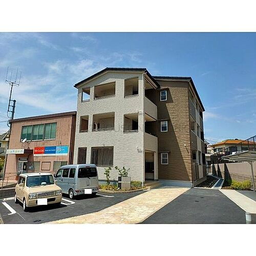 京都府宇治市伊勢田町大谷 3階建 築5年1ヶ月