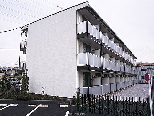 東京都八王子市大和田町１丁目 3階建 築16年3ヶ月