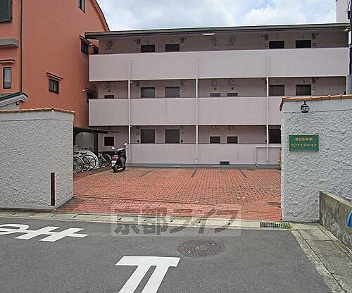 京都府京都市西京区大枝塚原町 築38年11ヶ月 4階建