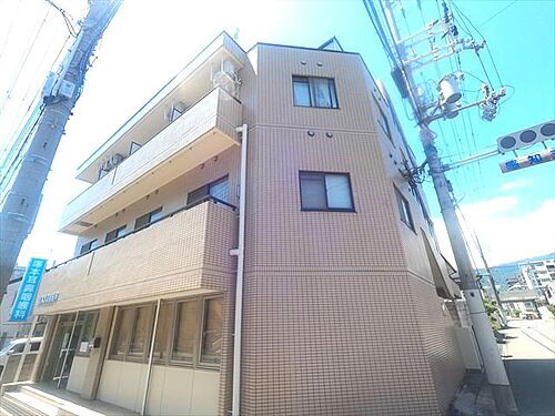 兵庫県神戸市東灘区御影塚町２丁目 築32年3ヶ月 3階建