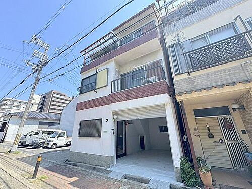 大阪府大阪市東住吉区杭全８丁目 3階建 築47年