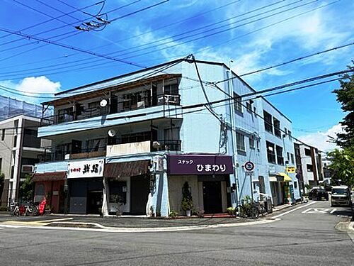 兵庫県尼崎市長洲中通１丁目 3階建