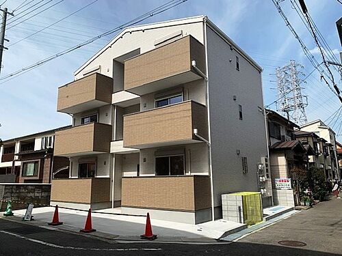 兵庫県尼崎市道意町５丁目 3階建 築4年6ヶ月