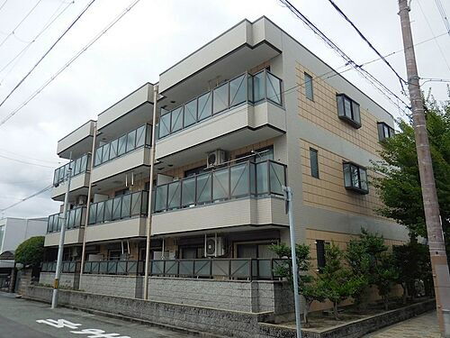 兵庫県尼崎市東園田町３丁目 築34年11ヶ月 3階建