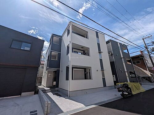 兵庫県尼崎市東本町３丁目 賃貸アパート