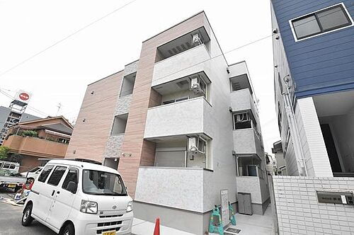 大阪府東大阪市高井田本通７丁目 3階建 