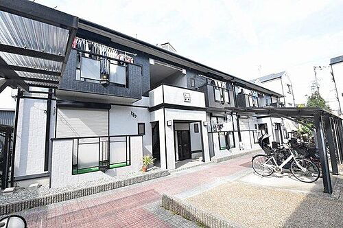 大阪府東大阪市西堤学園町２丁目 2階建
