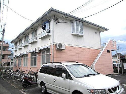 兵庫県川西市中央町 賃貸アパート