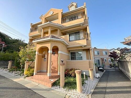 兵庫県川西市火打２丁目 賃貸アパート