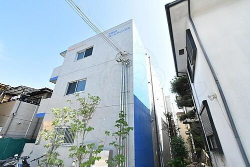 大阪府泉大津市豊中町１丁目 築5年9ヶ月 3階建