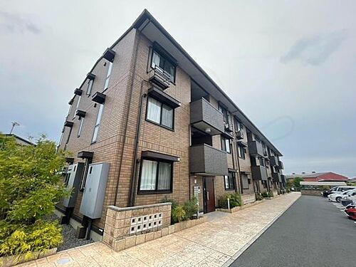 大阪府堺市西区原田 築9年2ヶ月 3階建