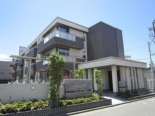 大阪府堺市西区浜寺石津町西３丁 3階建 築17年3ヶ月