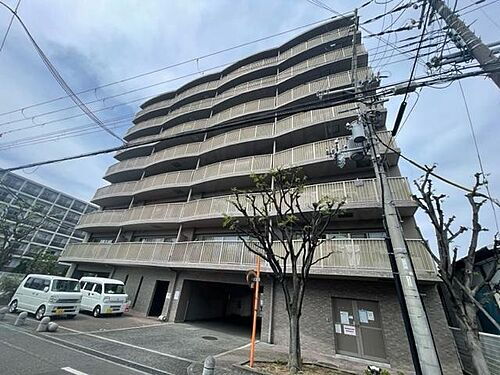 大阪府泉大津市池浦町１丁目 築28年9ヶ月 8階建