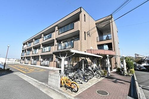 大阪府和泉市尾井町１丁目 3階建 築27年3ヶ月