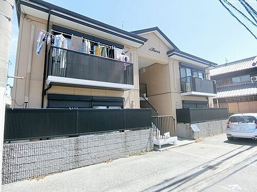 フォーレス・ウィン