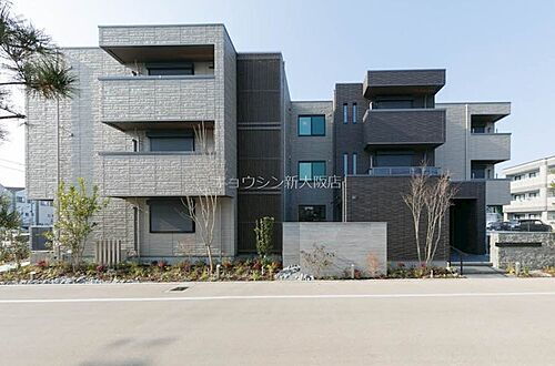 大阪府吹田市岸部北３丁目 3階建 築1年未満