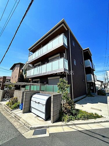 大阪府吹田市岸部北３丁目 築6年3ヶ月 3階建