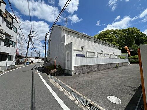 デイジーコート牧野 2階建