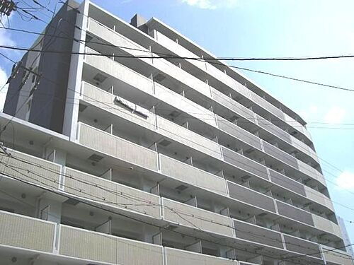 大阪府大阪市淀川区十三東１丁目 9階建