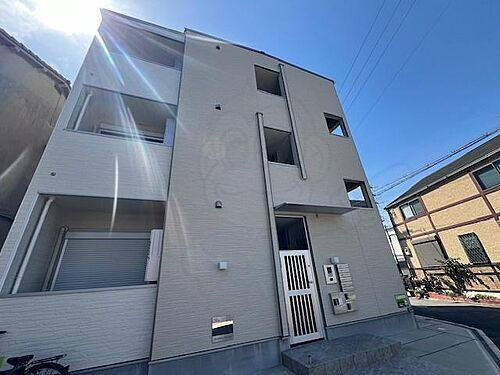 大阪府大阪市淀川区三津屋南２丁目 築3年7ヶ月 3階建