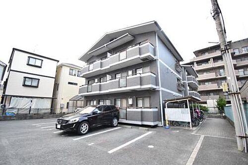 大阪府茨木市新中条町 3階建 築32年9ヶ月