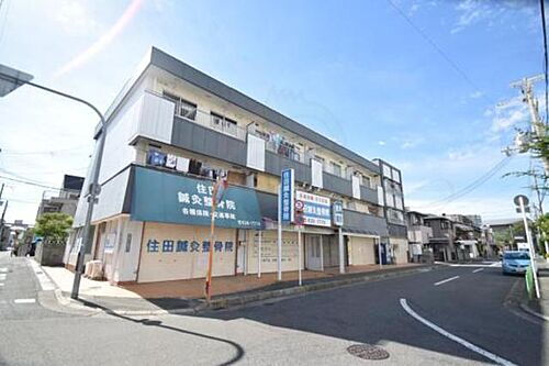 大阪府茨木市水尾３丁目 築42年4ヶ月 3階建