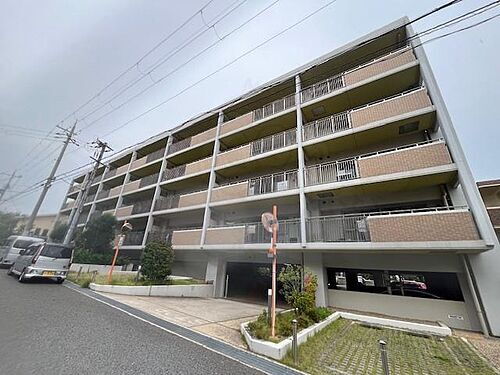 大阪府箕面市小野原西６丁目 4階建 築16年5ヶ月