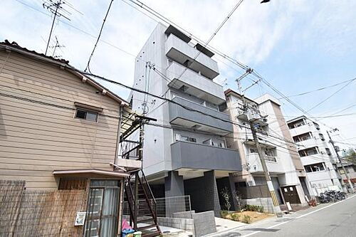 大阪府堺市堺区甲斐町西３丁 築4年9ヶ月 5階建